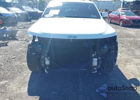 2018 Jeep Grand Cherokee Sterling Edition 4X4 z USA, uszkodzony, nr VIN 1C4RJFBG2JC333706